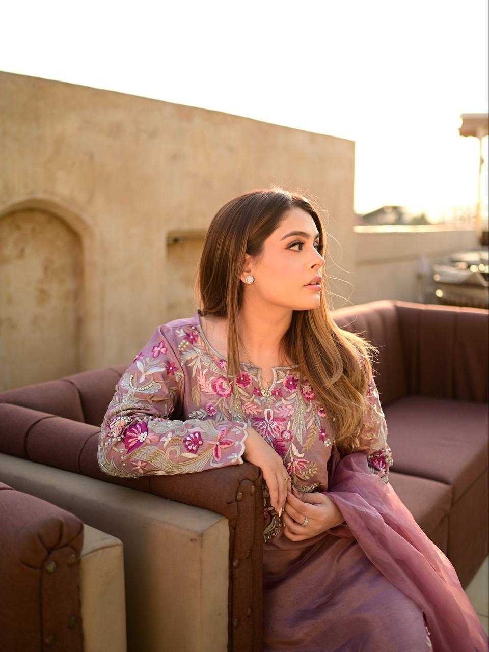 Ynf Crepe Silk RIN197 4786 Suits & Dresses Wholesale Party wear suits Bridal Suits Designer Suits Manufacturer