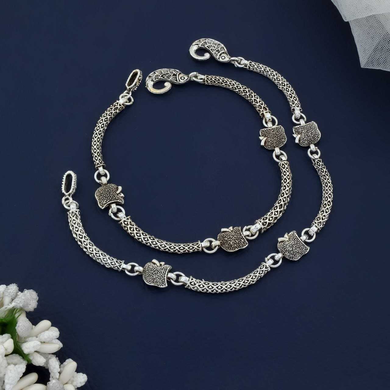 Ynf Fancy Womens Jewellery Wholesale AD Fancy Payal Silver Payal Silver Plated Jewelry Manufacturer