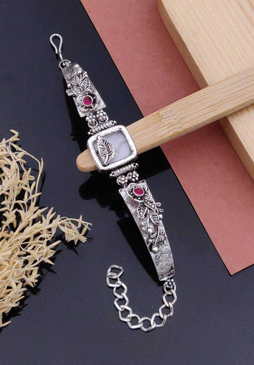 Ynf Fancy Womens Jewellery Wholesale Fashion Bracelets Silver Plated Jewelry Artificial Bracelets Manufacturer