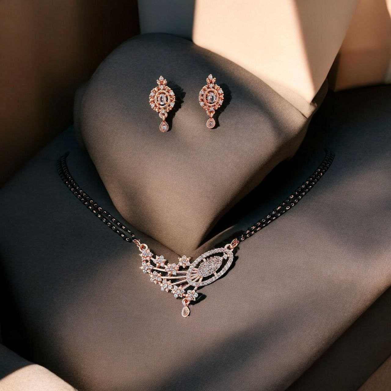 Ynf Fancy Womens Jewellery Wholesale Necklaces Set Golden Necklace Set Gold Plated Jewelry Manufacturer