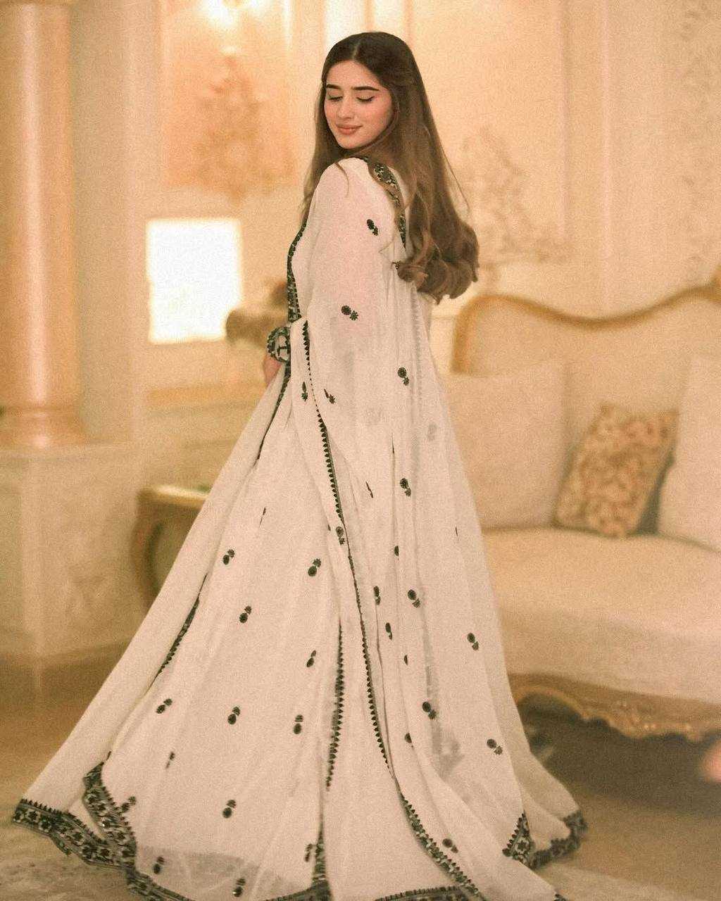 Ynf Georgette RIN141 1958 Gowns Wedding Collections Festive Collections Wholesale Embroidery Gowns Georgette Gown Sequin Gowns Manufacturer