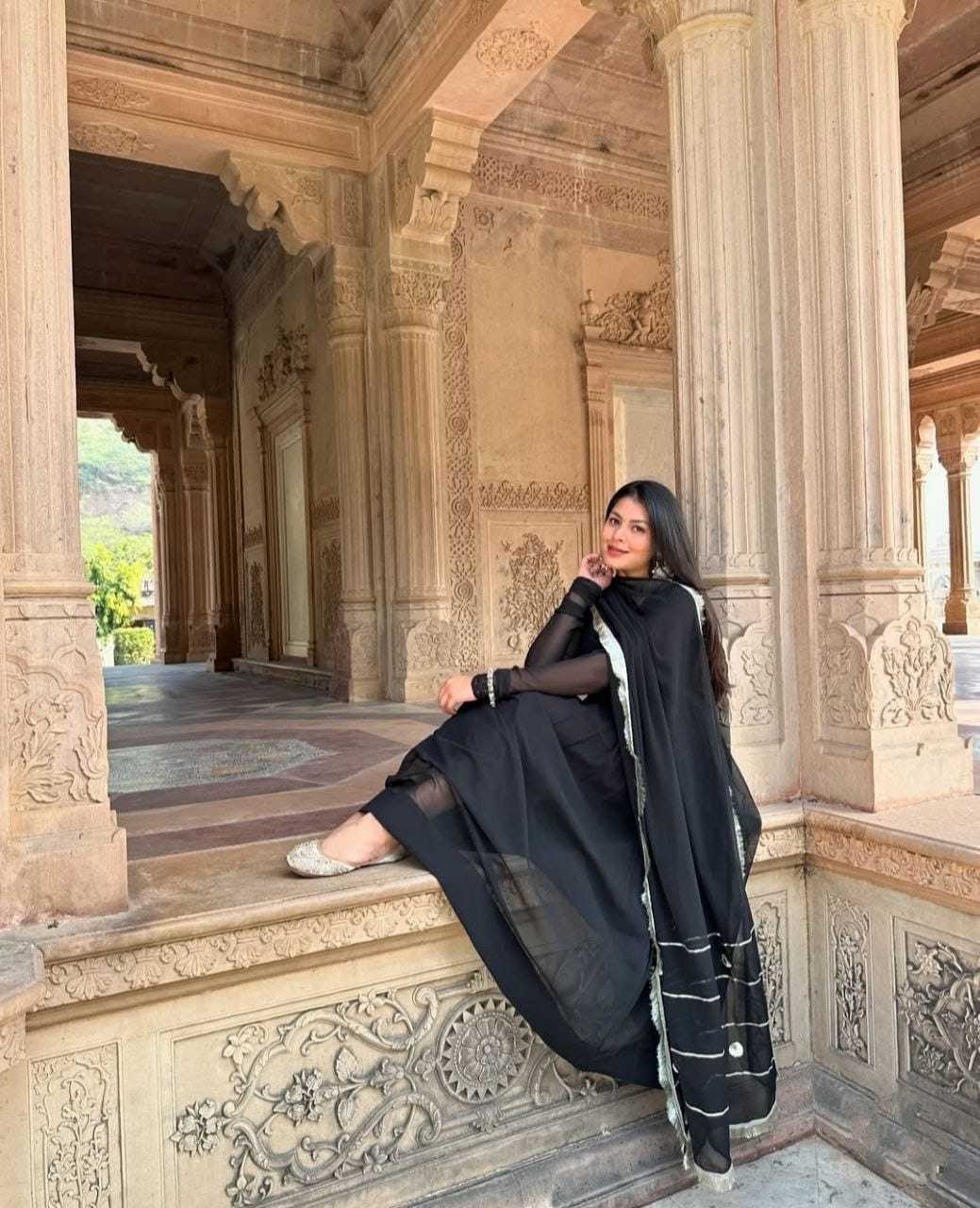 Ynf Georgette RIN157 2067 Gowns Wedding Collections Plus Size Collections Wholesale Georgette Gown Wedding Gown Black Gown Manufacturer