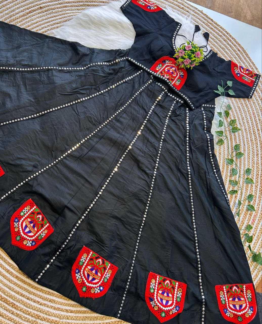 Ynf Heavy Rayon RIN206 565 Gowns Wholesale Wedding Gown Designer Gowns Black Gown Manufacturer