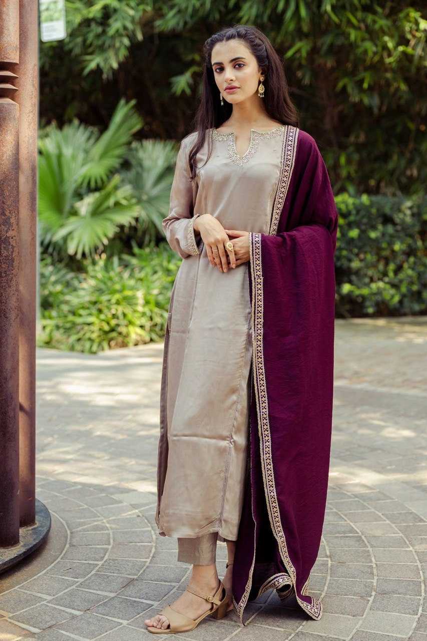 Ynf Heavy Roman Silk KESH510 1103 Suits & Dresses Plus Size Collections Wholesale Embroidery Suits Designer Suits Manufacturer