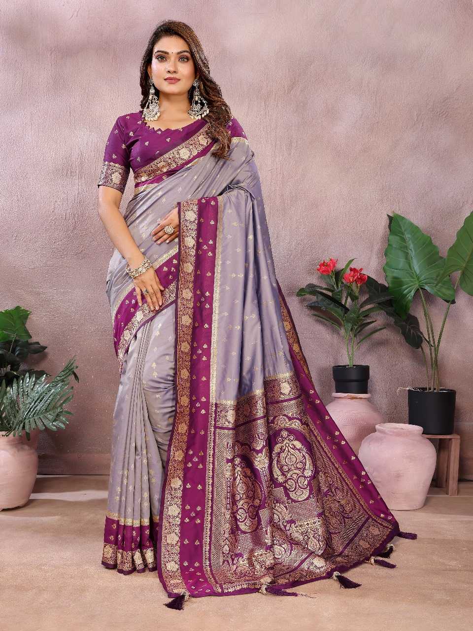 Ynf Kanjivaram Silk RIN144 sarangi Silk Sarees Wedding Collections Festive Collections Wholesale Handloom Sarees Zari Border Silk Sarees Manufacturer