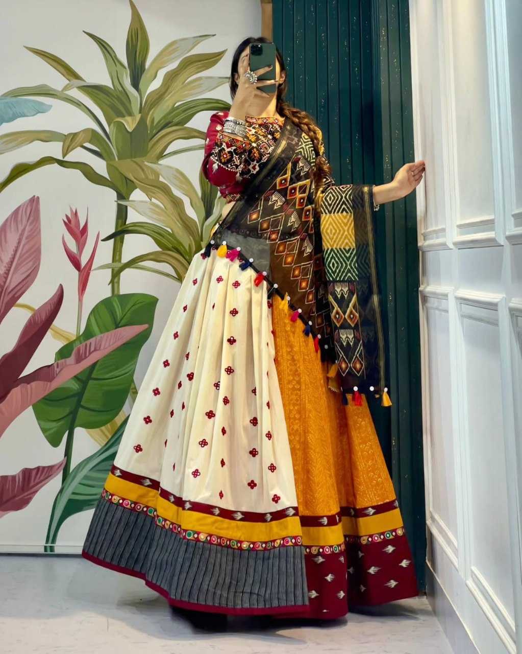 Ynf Muslin Cotton RIN222 284 Lehengas Wedding Collections Festive Collections Wholesale Printed Lehenga Designer Lehenga Choli Lehenga With Blouse Manufacturer