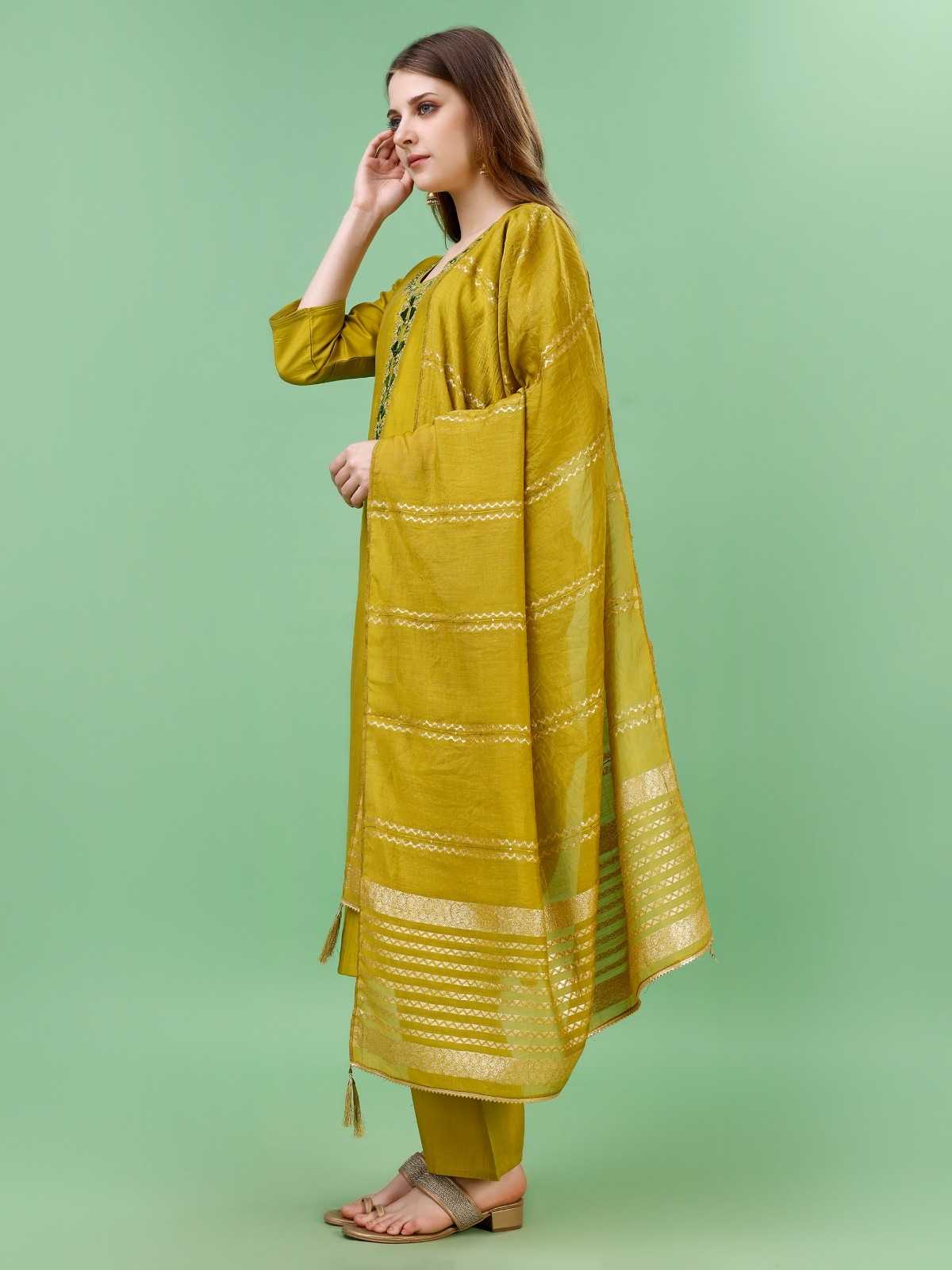 Ynf Pure Viscos RIN222 SI-233 Kurti Wholesale Designer Kurtis Fancy Kurti Embroidered Kurtis Manufacturer
