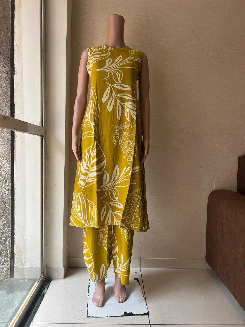 Ynf Rayon RIN190 332 Setwise Collections Wholesale Kurtis Catalogs Manufacturer