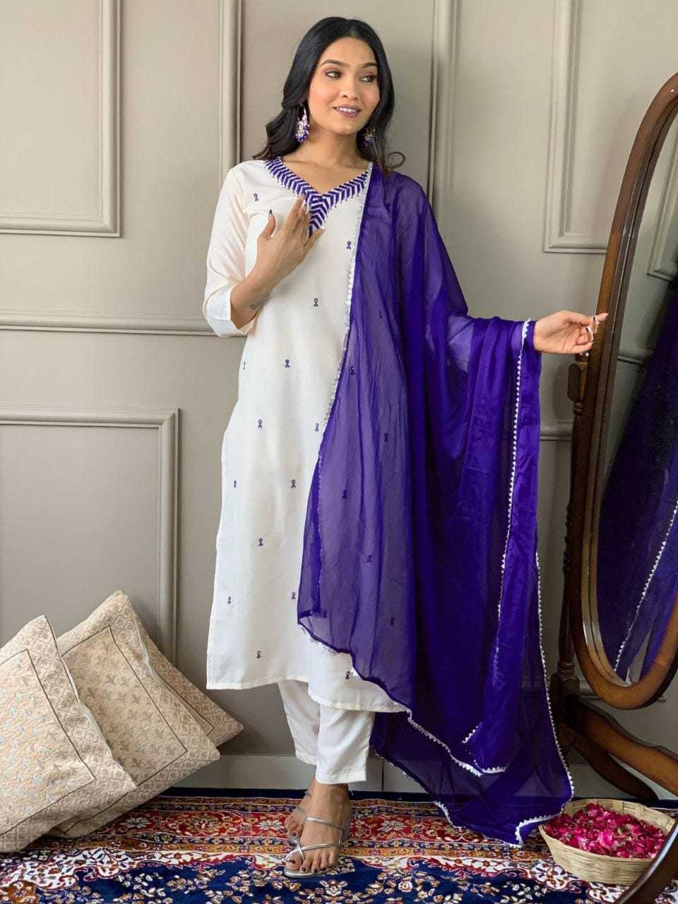 Ynf Rayon RIN222 SI-174 Kurti Wholesale Rayon Kurtis Embroidered Kurtis Kurti With Pants Manufacturer
