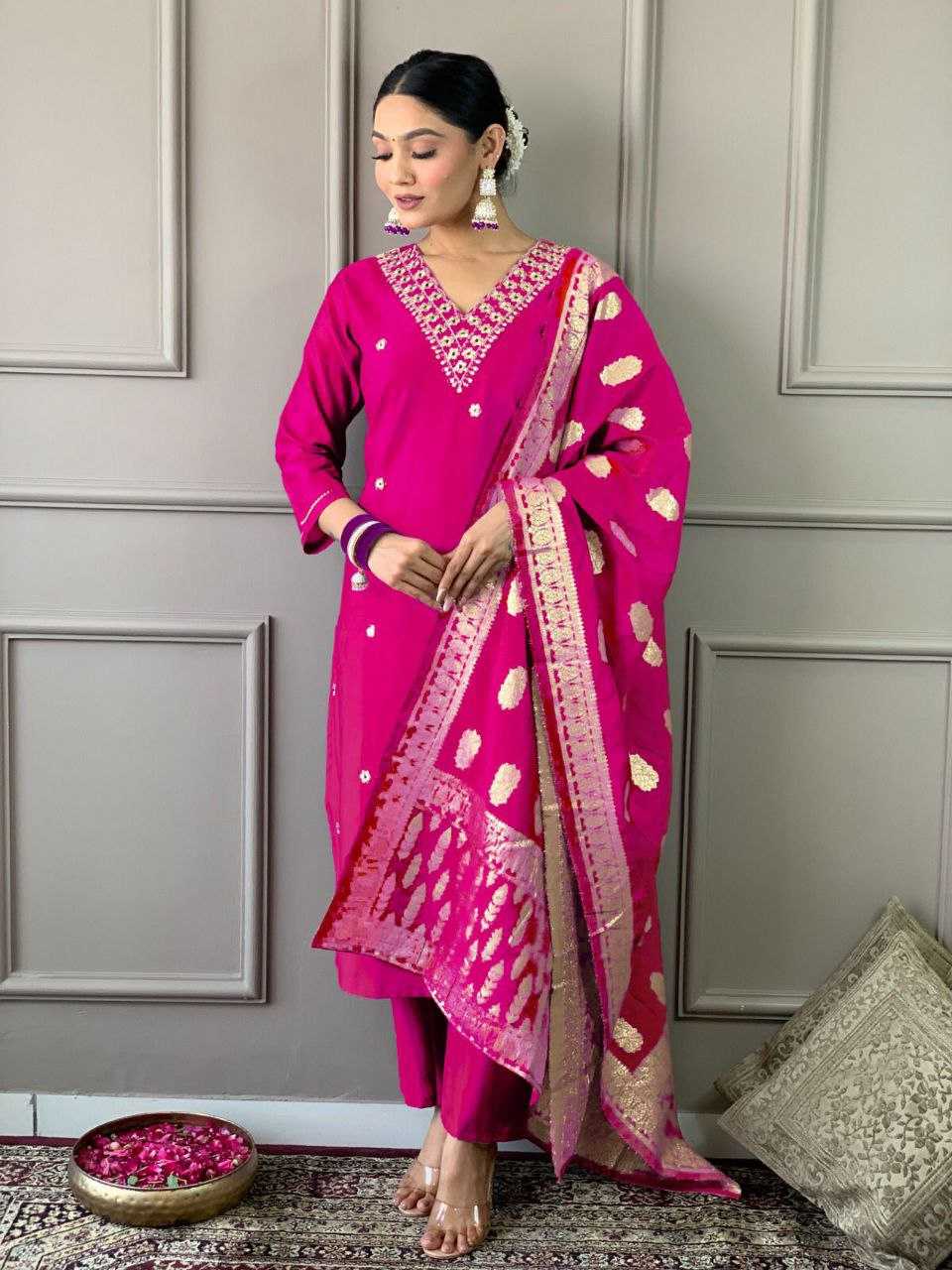 Ynf Silk Cotton KESH517 A1 Kurti Wholesale Embroidered Kurtis Fancy Kurtis Manufacturer