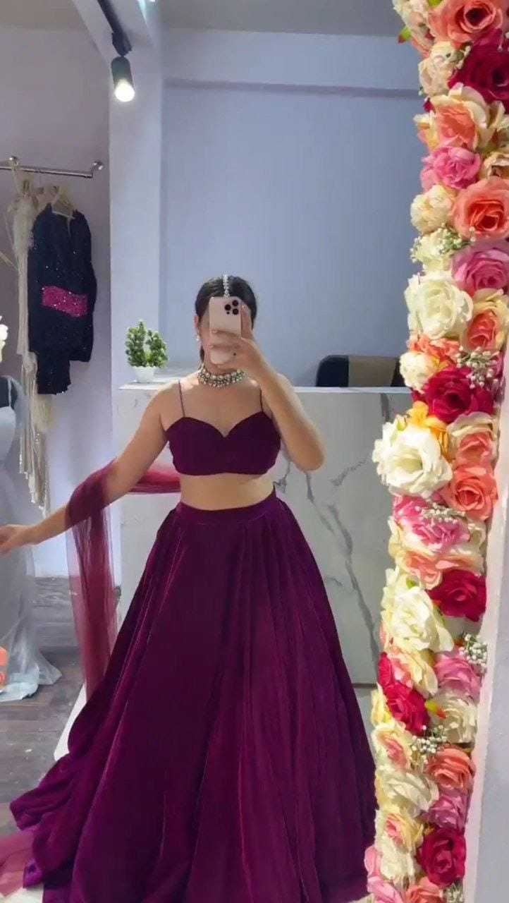 Ynf Velvet RIN157 5253 Lehengas Plus Size Collections Wholesale Designer Lehenga Wedding Lehenga Velvet Lehenga Manufacturer