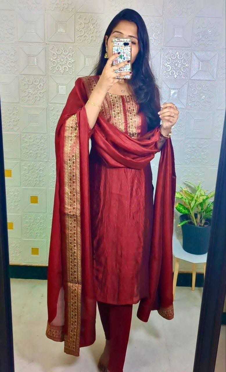 Ynf Vichitra Silk RIN222 Lining Kurti Wholesale Party Wear Kurtis Designer Kurtis Silk Kurtis Manufacturer