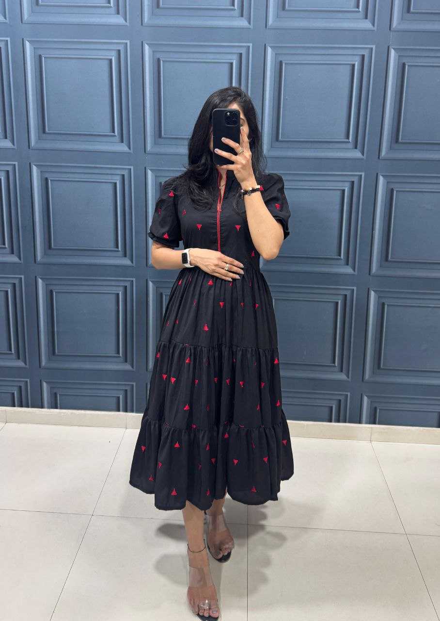 Ynf Viscose RIN217 ADHYAA-324 Gowns Western Wears Festive Collections Wholesale Fancy Gowns Embroidery Gowns Party Wear Gowns Manufacturer