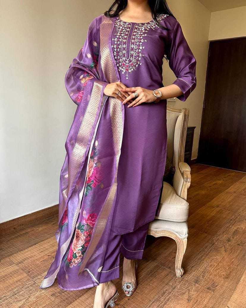 Ynf Viscose RIN222 SI-192 Suits & Dresses Wedding Collections Festive Collections Wholesale Embroidery Suits Chanderi Suit Designer Suits Manufacturer
