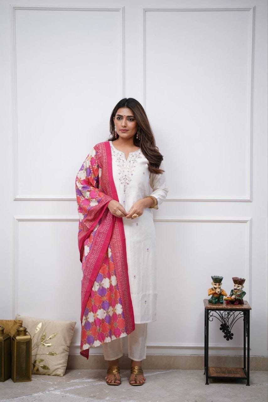 Ynf Viscose RIN222 SI-230 Kurti Wholesale Casual Kurtis Designer Kurtis Embroidered Kurtis Manufacturer