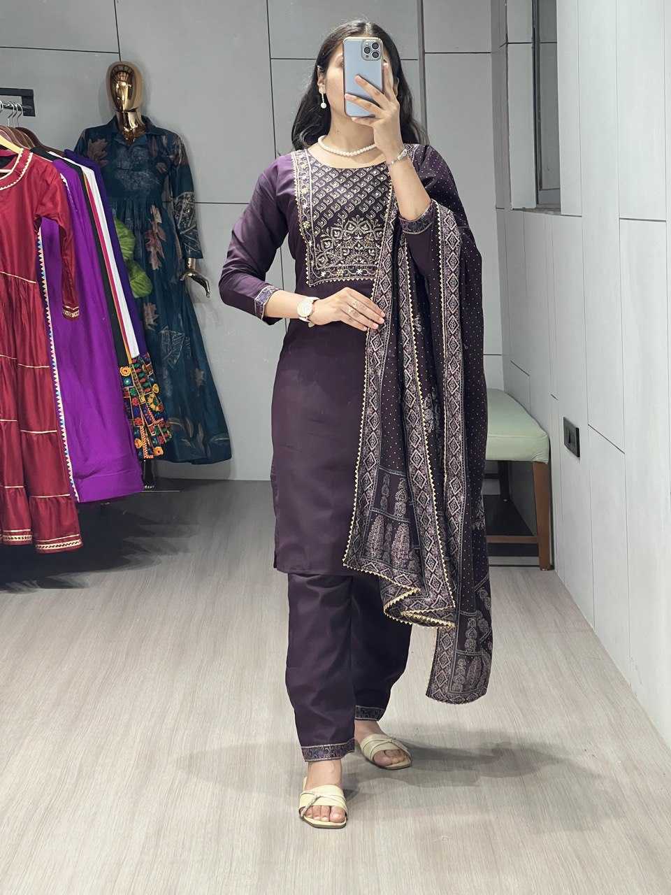 Ynf Chanderi Silk RIN119 8114DRKZGRN Kurti Wholesale Party Wear Kurtis Designer Kurtis Fancy Kurti Manufacturer