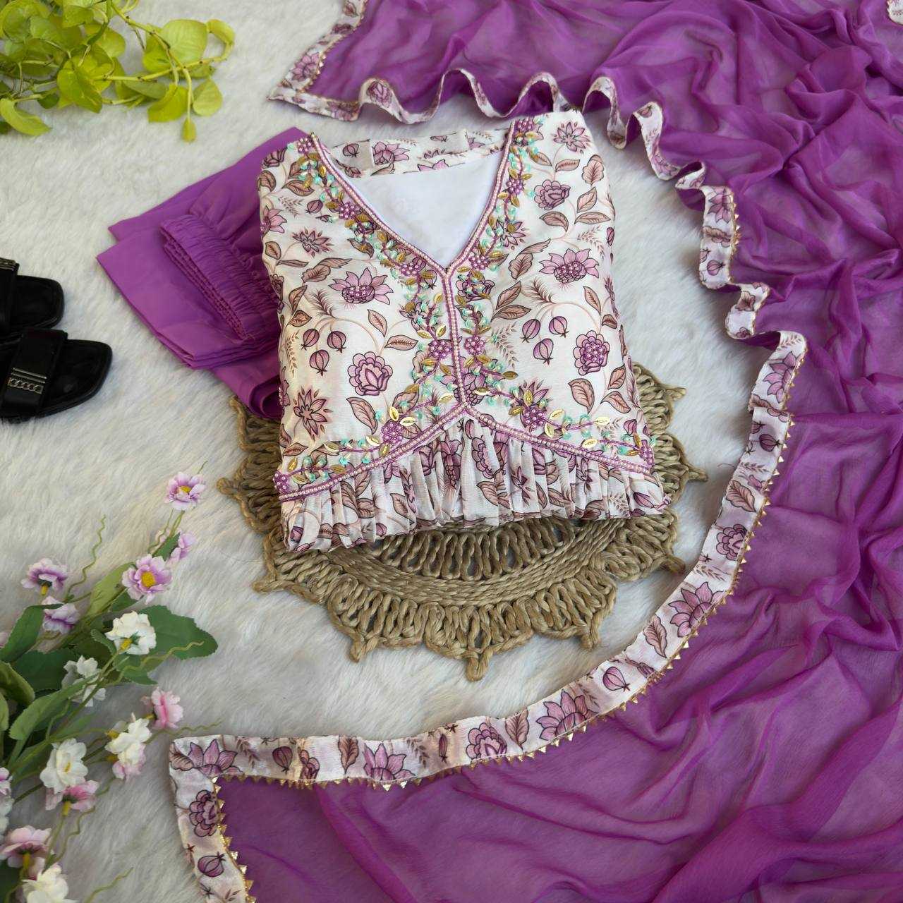 Ynf Chinon KESH513 447 Suits & Dresses Wholesale Alia Cut Suits Dresses Designer dresses Manufacturer