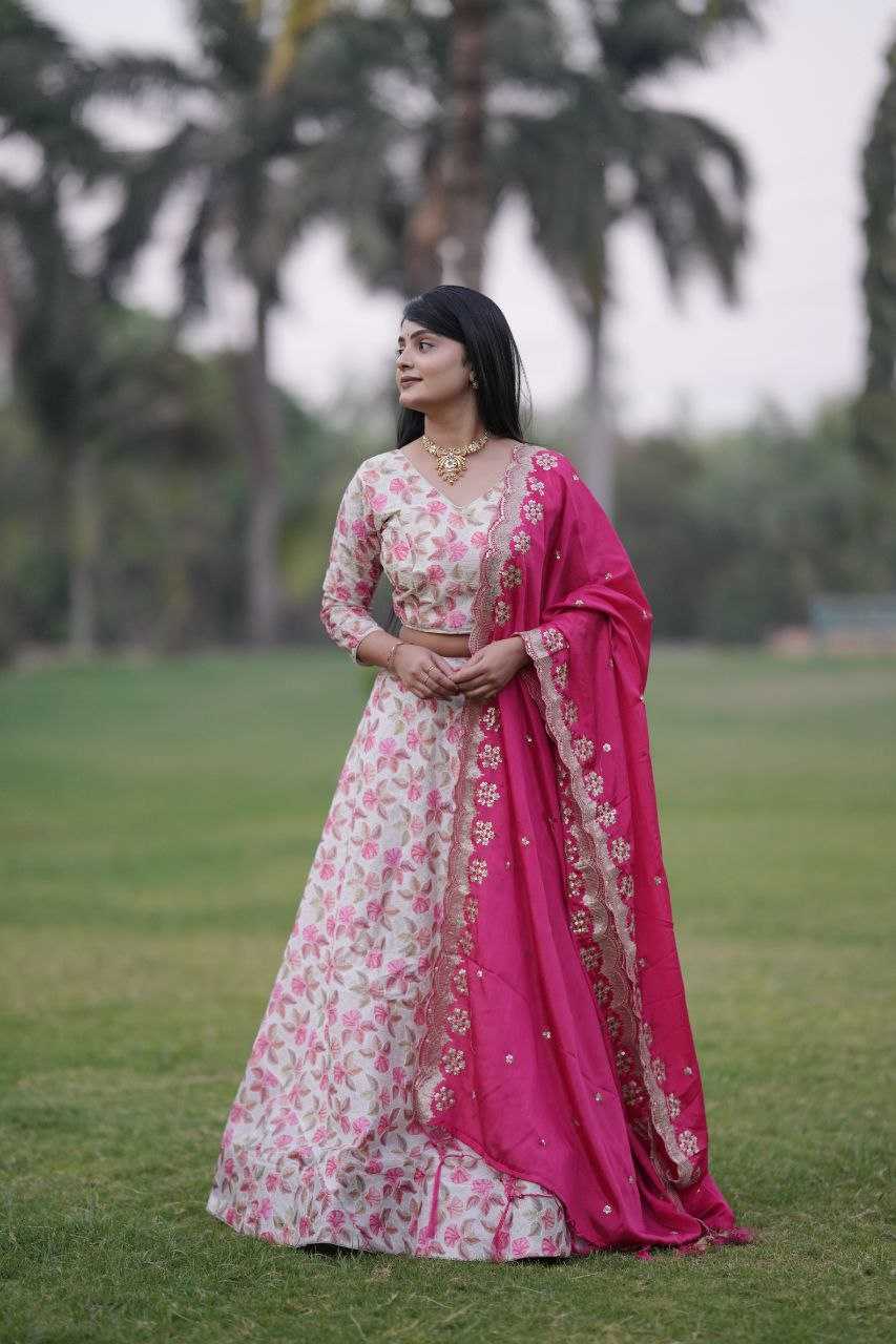 Ynf Chinon RIN133 006 Lehengas Wholesale Fancy Lehenga Embroidered Lehenga Zari Work Lehenga Sequins Lehenga Manufacturer