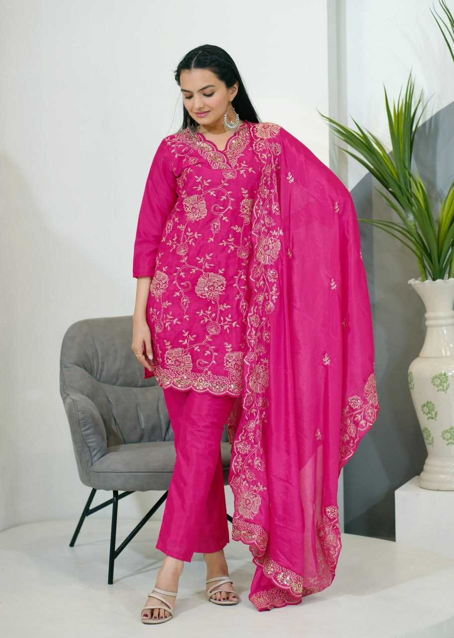 Ynf Chinon RIN232 37 Suits & Dresses Wedding Collections Festive Collections Wholesale Designer Suits Embroidered Suits Wedding Outfits Manufacturer