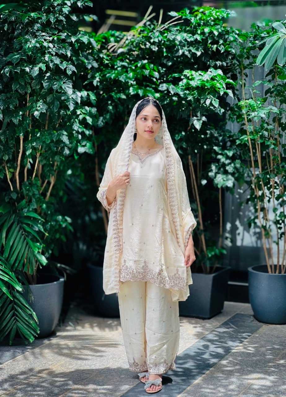Ynf Chinon Silk RIN212 7064 Suits & Dresses Wedding Collections Festive Collections Wholesale Embroidery Suits Palazzo Suit Ladies Silk Suit Manufacturer