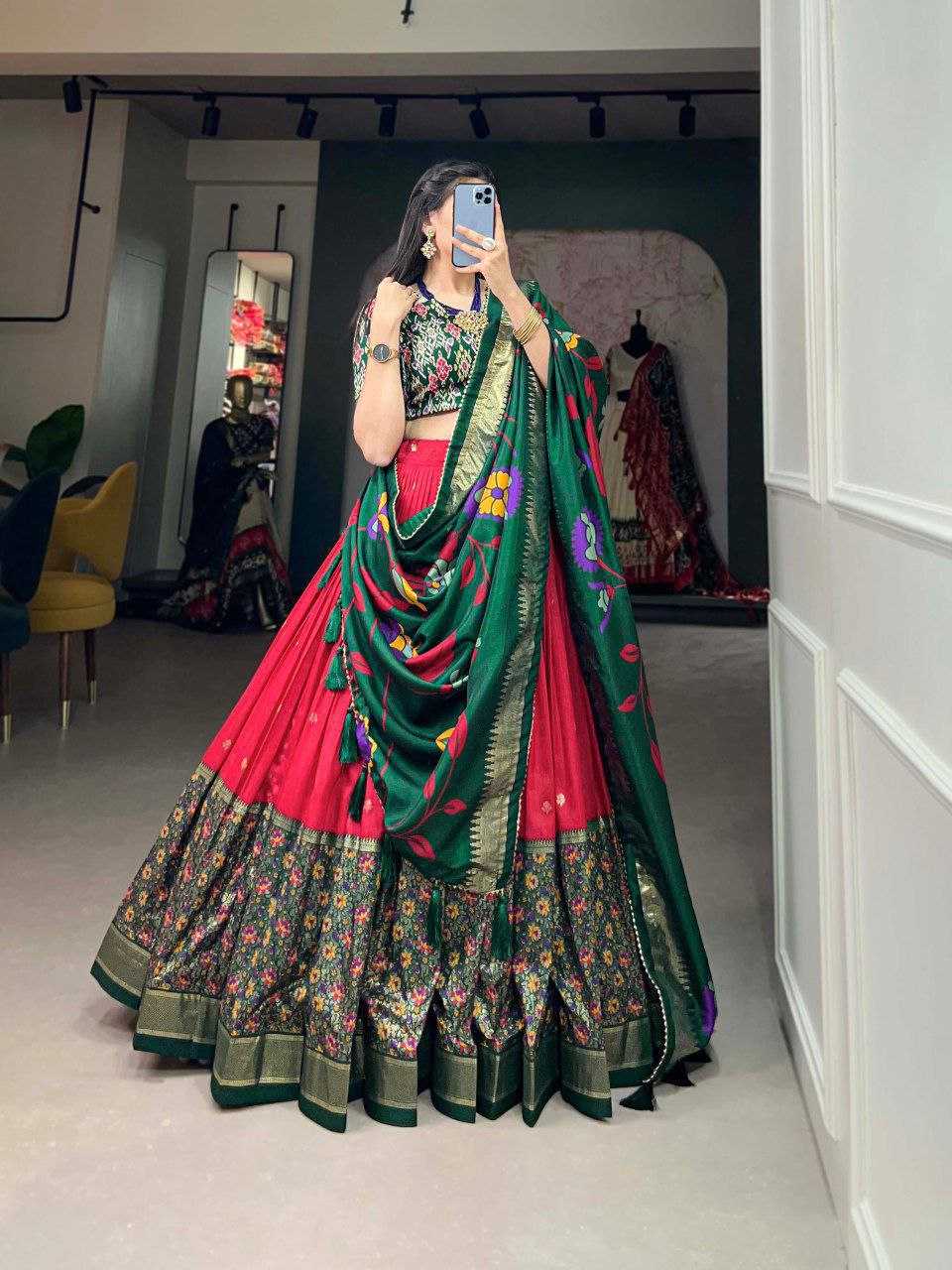 Ynf Dola Silk KESH511 Fuldi Lehengas Wholesale Traditional Lehenga Silk Lehenga Printed Lehenga Manufacturer
