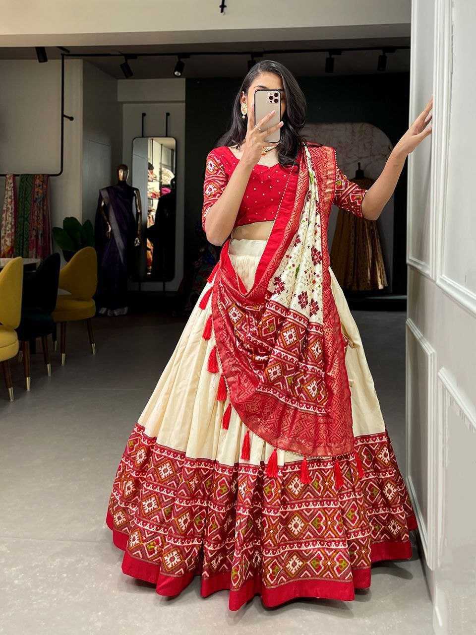 Ynf Dola Silk KESH511 Maharani Festive Collections Wholesale Navratri Chaniya Choli Manufacturer