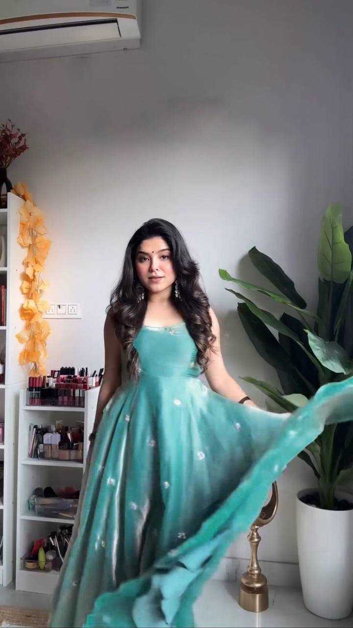 Ynf Fancy KESH523 260 Gowns Wholesale Fancy Gowns Party Wear Gowns Designer Gowns Manufacturer