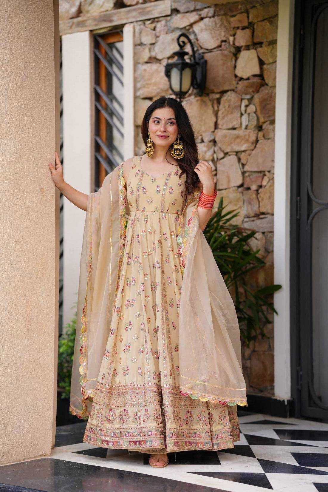 Ynf Galaxy Simmer RIN215 1120 Gowns Wholesale Fancy Gowns Embroidery Gowns Anarkali Gown Manufacturer