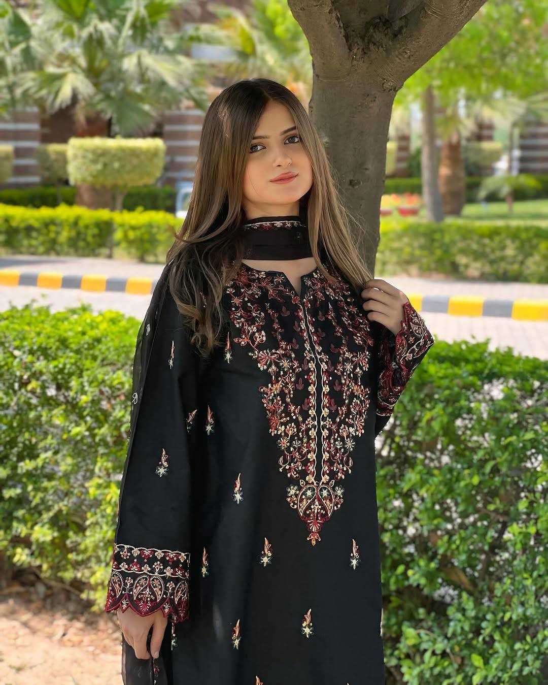 Ynf Georgette KESH492 1375 Suits & Dresses Wholesale Ladies Suits Dresses Designer dresses Manufacturer