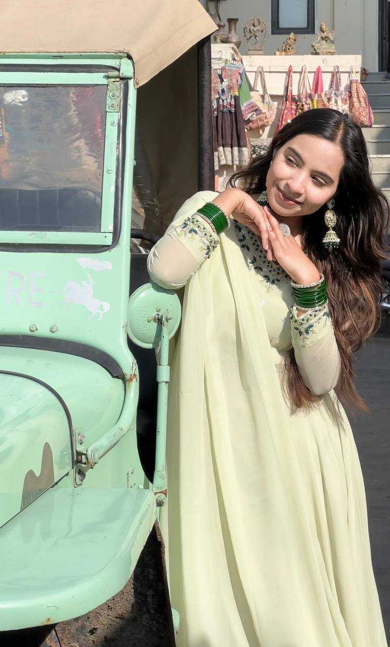 Ynf Georgette KESH513 468 Gowns Wholesale Embroidery Gowns Georgette Gown Full Sleeve Gowns Manufacturer