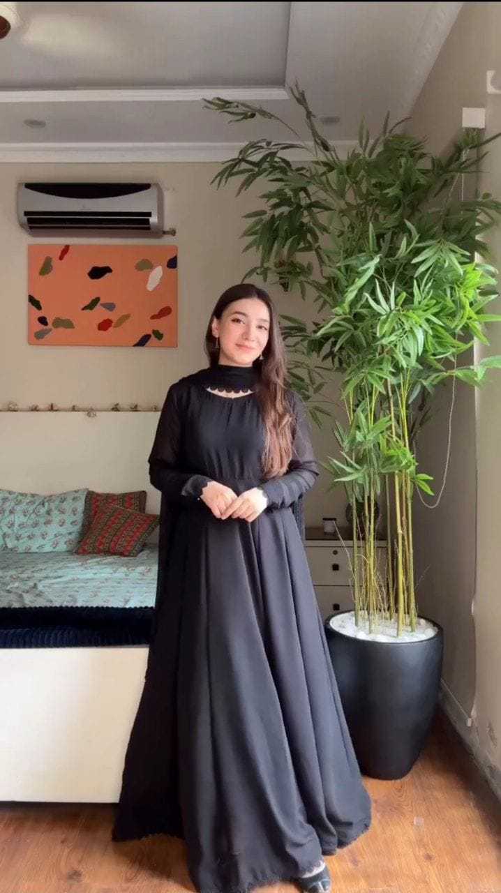 Ynf Georgette RIN157 2112 Gowns Plus Size Collections Wholesale Georgette Gown Designer Gowns Black Gown Manufacturer