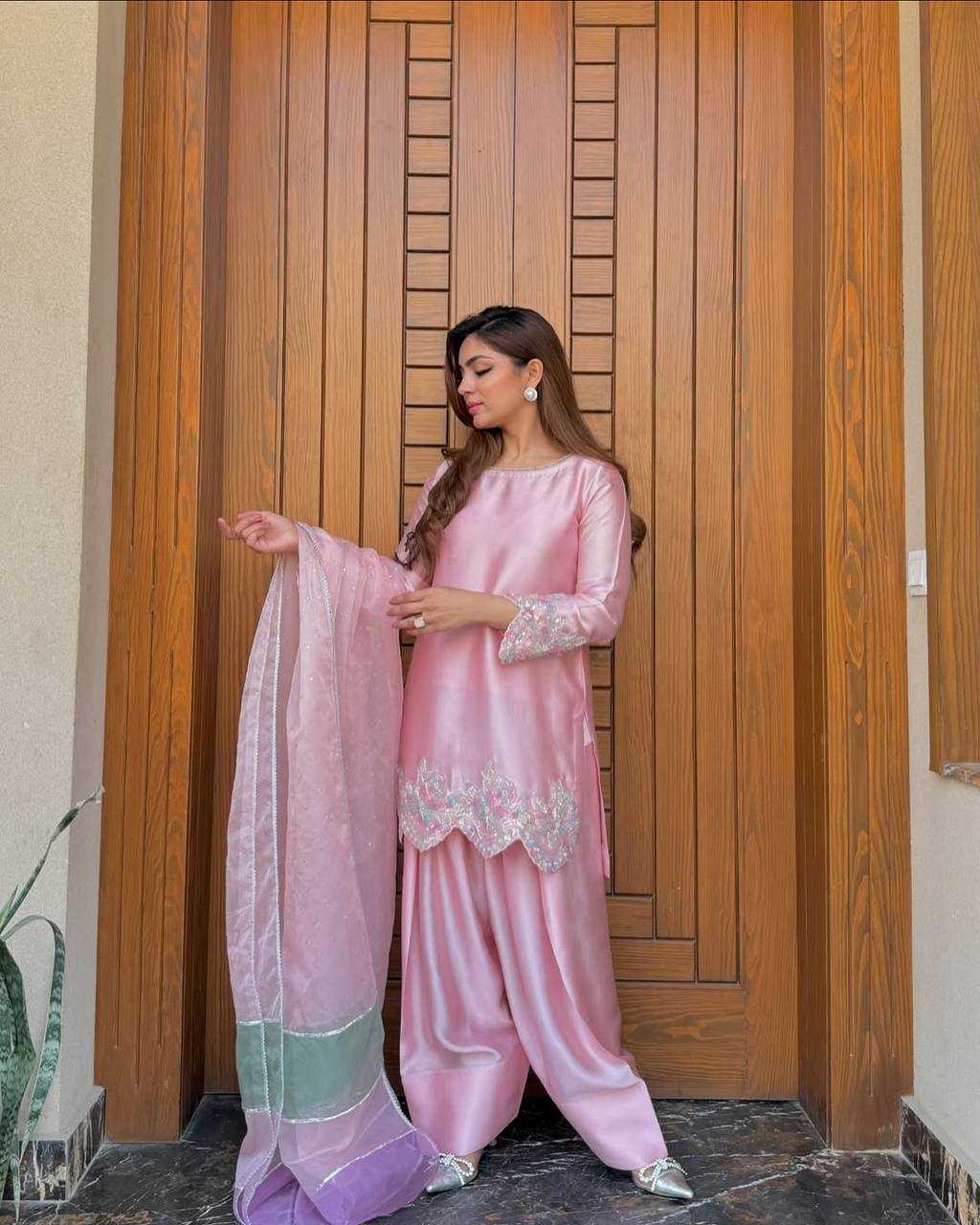 Ynf Heavy Crepe KESH512 216 Suits & Dresses Wholesale Ladies Suits Dresses Designer Suits Manufacturer