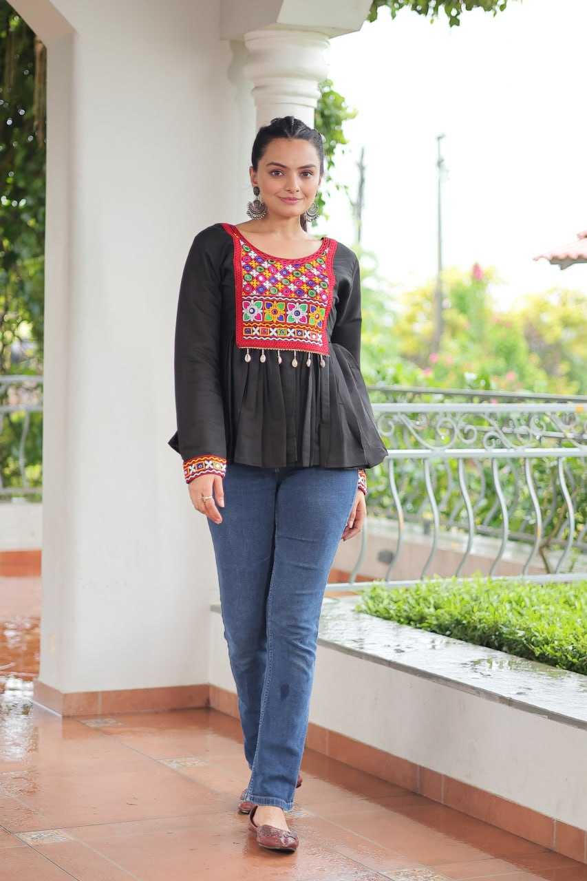 Ynf Heavy Roman Silk KESH491 9254 Kurti Wholesale Short Kurtis Fancy Kurti Embroidered Kurtis Manufacturer