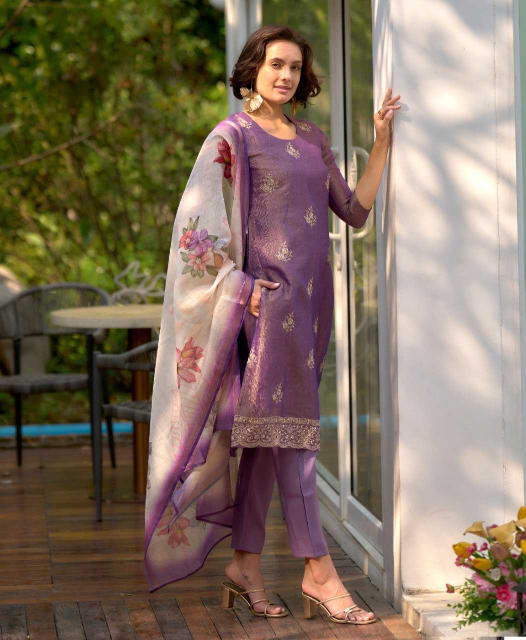 Ynf Heavy Roman Silk KESH507 JAINIL Suits & Dresses Wholesale Embroidery Suits Party wear suits Silk Suits Manufacturer