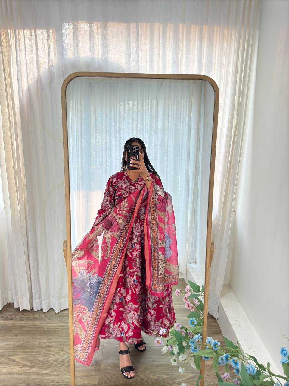 Ynf Heavy Roman Silk KESH513 443 Gowns Wholesale Fancy Gowns Party Wear Gowns Designer Gowns Manufacturer