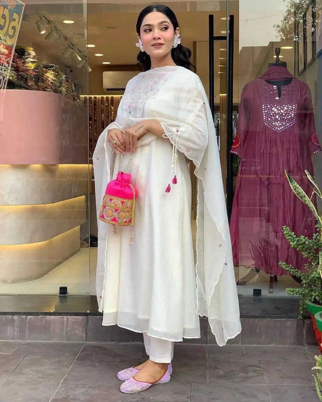 Ynf Heavy Roman Silk RIN193 LOOK Suits & Dresses Wholesale Embroidery Suits Ladies Salwar Suits White Salwar Suit Manufacturer