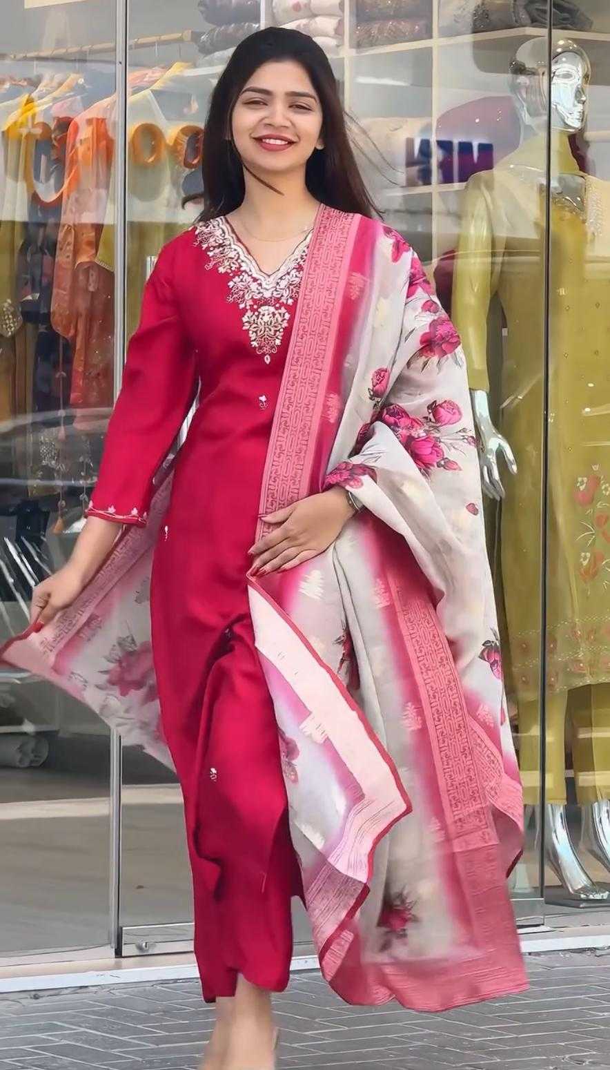 Ynf Heavy Roman Silk RIN222 SHELBY Kurti Wholesale Embroidered Kurtis Silk Kurtis Red Kurtis Manufacturer