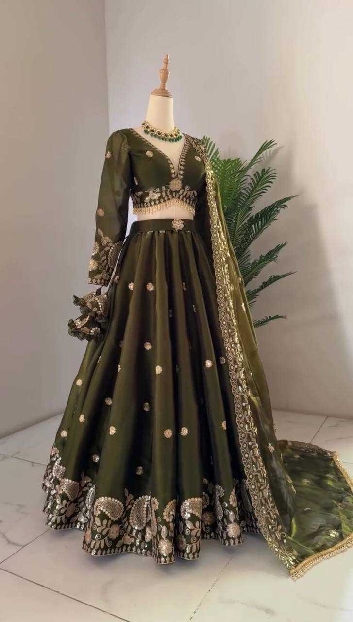 Ynf Jimmy Choo RIN162 371 Lehengas Wholesale Designer Lehenga Fancy Lehenga Designer Lehenga Choli Manufacturer