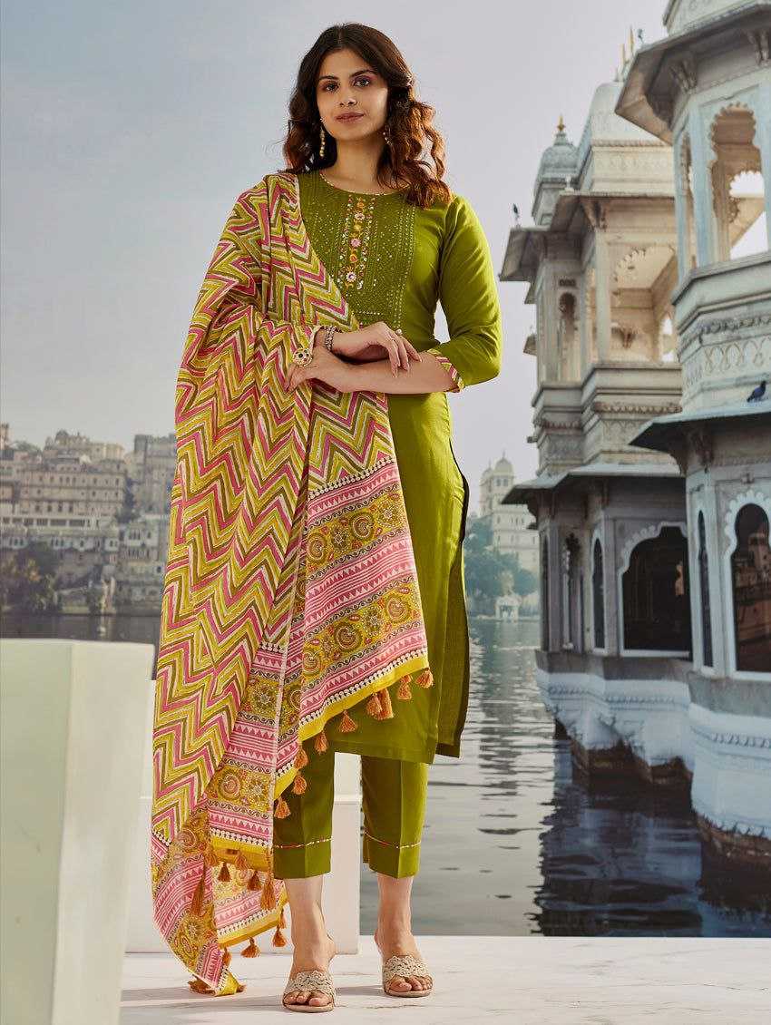 Ynf Muslin Cotton KESH529 SOMYA Kurti Wholesale Cotton Kurtis Embroidered Kurtis Manufacturer