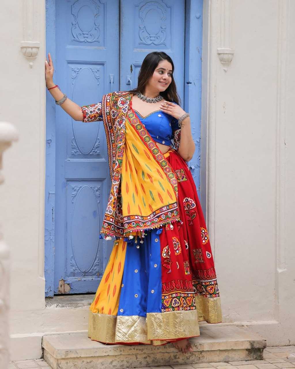 Ynf Muslin Cotton RIN207 1561 Lehengas Festive Collections Wholesale Fancy Lehenga Chaniya Choli Mirror Work Lehenga Navratri Chaniya Choli Manufacturer