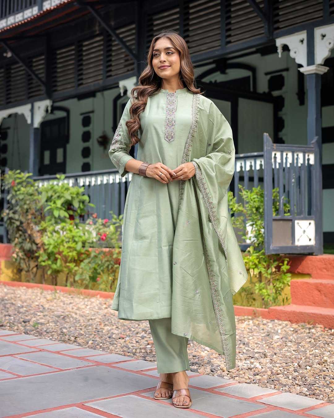 Ynf Muslin KESH545 1034 Suits & Dresses Wholesale Ladies Suits Embroidery Suits Anarkali Suits Party wear suits Manufacturer