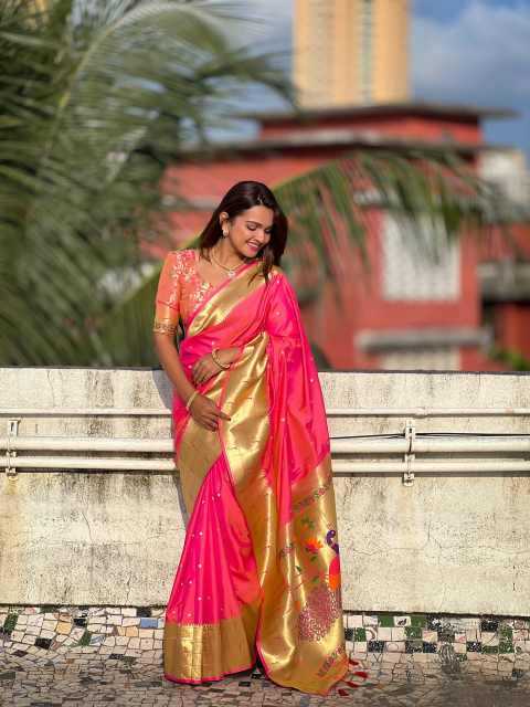 Ynf Paithani Silk RIN150 Kalakruti Paithani Silk Sarees Wedding Collections Wholesale Zari Border Silk Sarees Sangeet Outfits Manufacturer