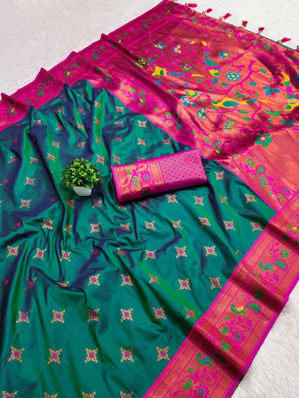 Ynf Paithani Silk RIN150 Star Paithani Silk Sarees Wholesale Designer Silk Sarees Zari Border Silk Sarees Manufacturer