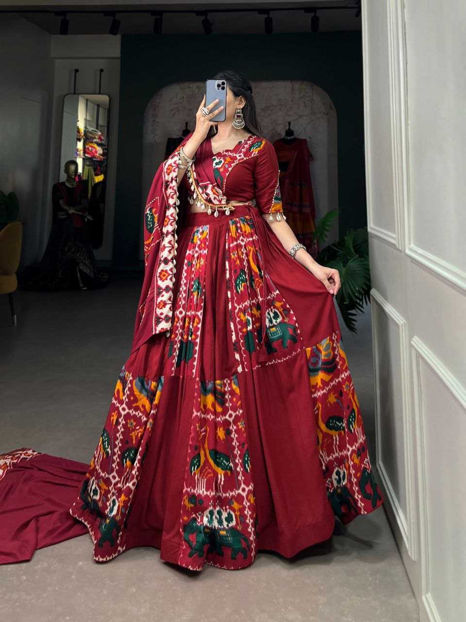Ynf Rayon KESH511 Cowrie Festive Collections Wholesale Navratri Chaniya Choli Manufacturer