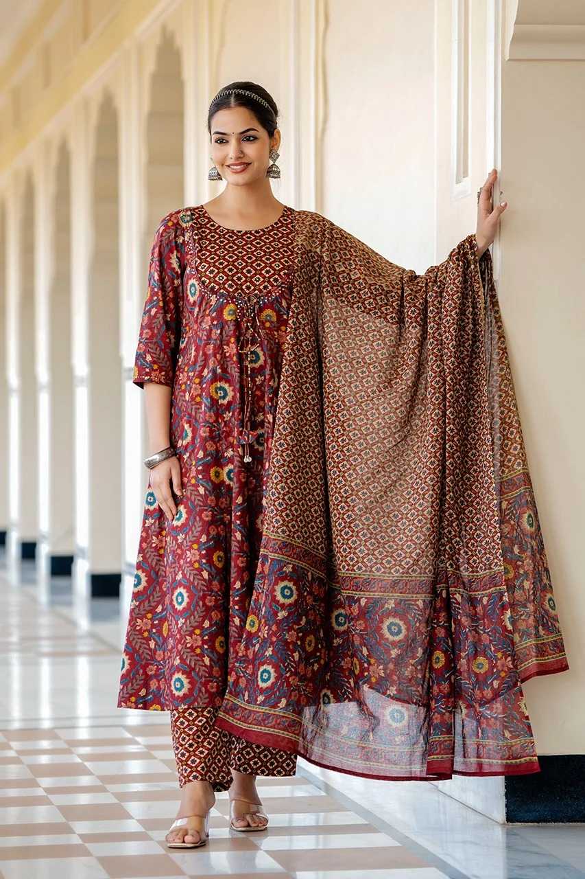 Ynf Rayon RIN222 SI-240 Gowns Wholesale Printed Gowns Party Gowns Designer Gowns Manufacturer