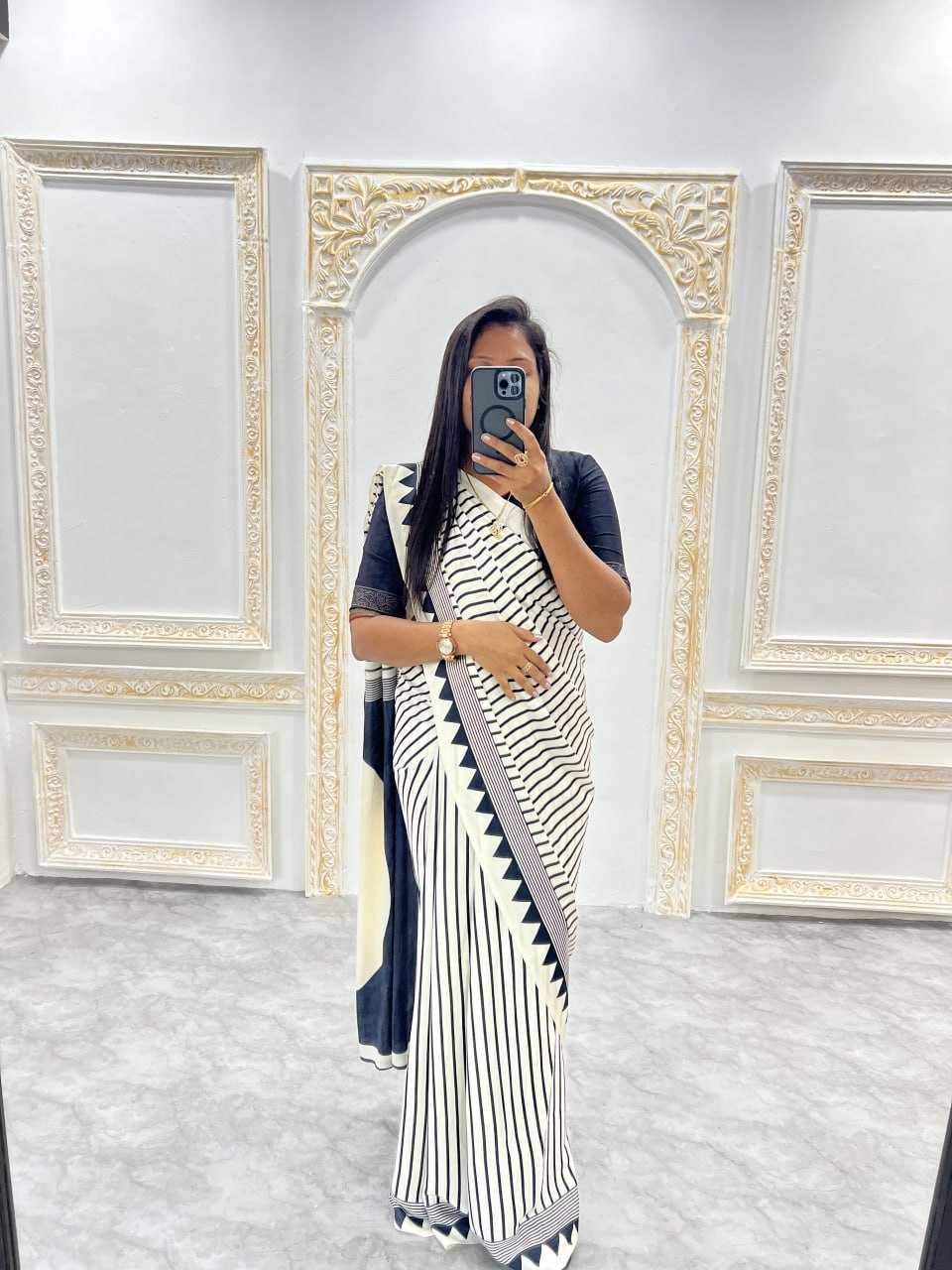 Ynf Satin RIN207 2207 Sarees Wholesale Printed Sarees Crape Satin Sarees Satin Sarees Manufacturer