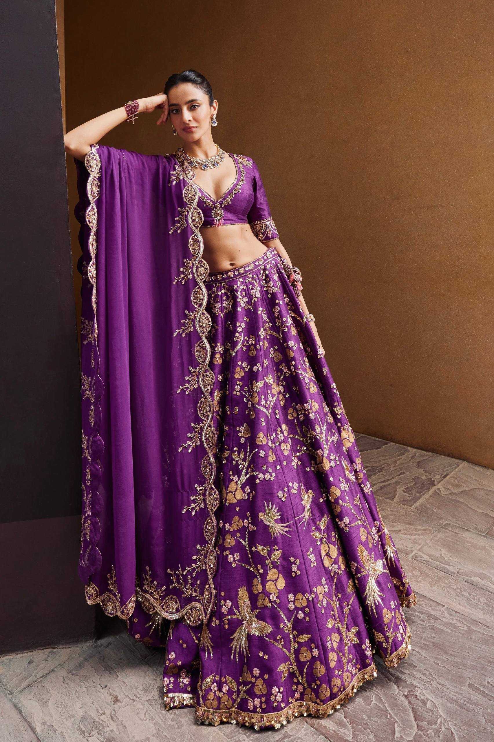 Ynf Silk RIN213 P16 Lehengas Wholesale Fancy Lehenga Zari Work Lehenga Sequins Lehenga Manufacturer