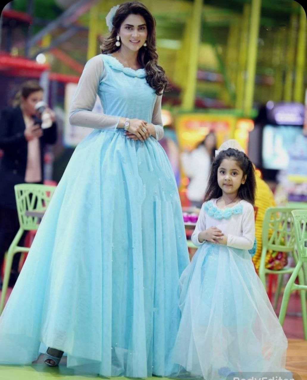Ynf Soft Net RIN157 005 Mother & Daughter Combo Wholesale Mother Daughter Matching Gowns Manufacturer