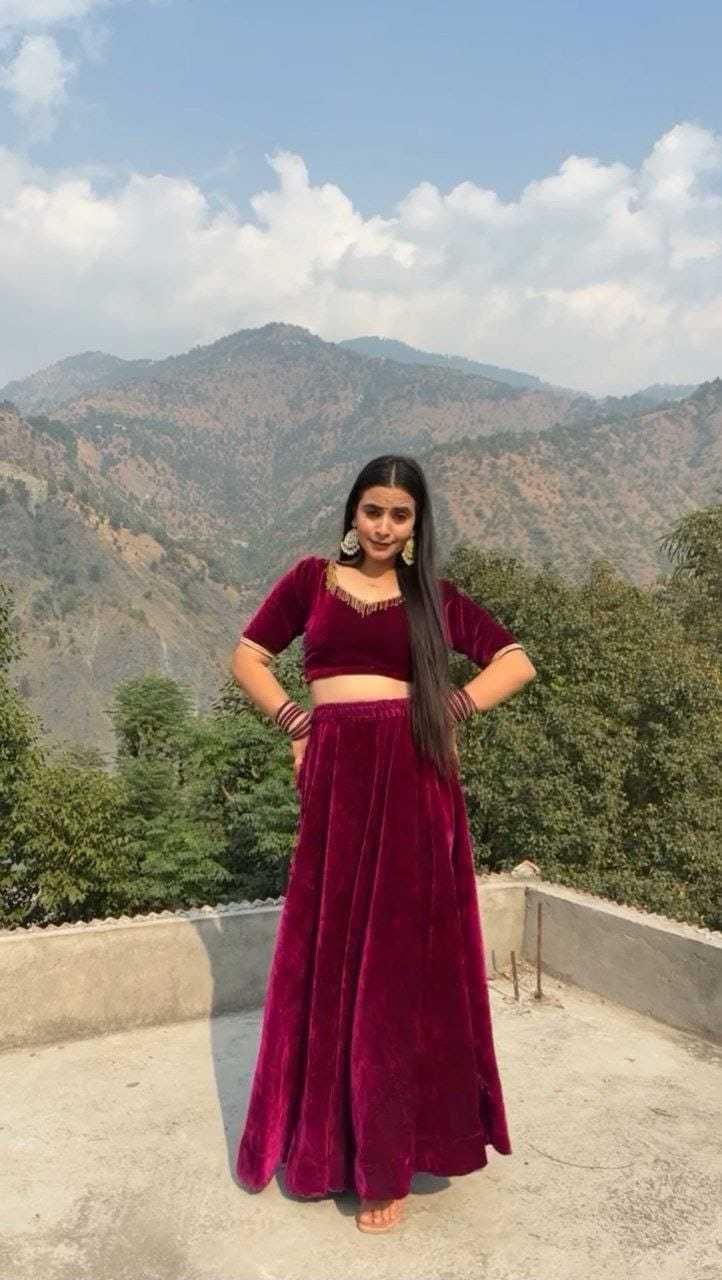 Ynf Velvet RIN157 5261 Lehengas Plus Size Collections Wholesale Designer Lehenga Fancy Lehenga Velvet Lehenga Manufacturer