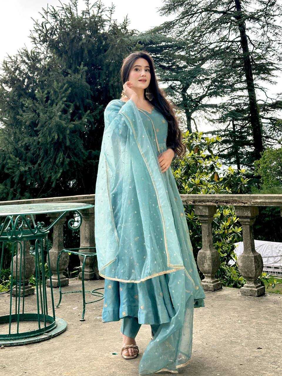 Ynf Vichitra Silk KESH499 524 Gowns Wholesale Printed Gowns Fancy Gowns Embroidery Gowns Sequin Gowns Manufacturer